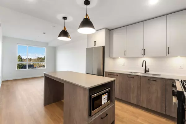 Langley, BC V4W 0E3,27215 Aldergrove Town Centre DR #302