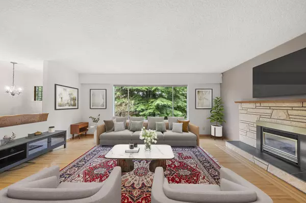 North Vancouver, BC V7H 2C8,2086 Tompkins CRES