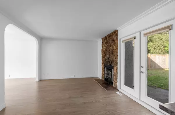 Coquitlam, BC V3B 6A6,1165 Esperanza DR