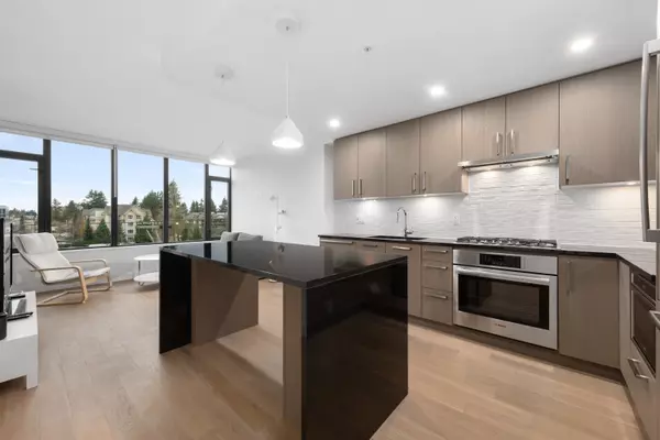 1588 Johnston RD #403, White Rock, BC V4B 0C5