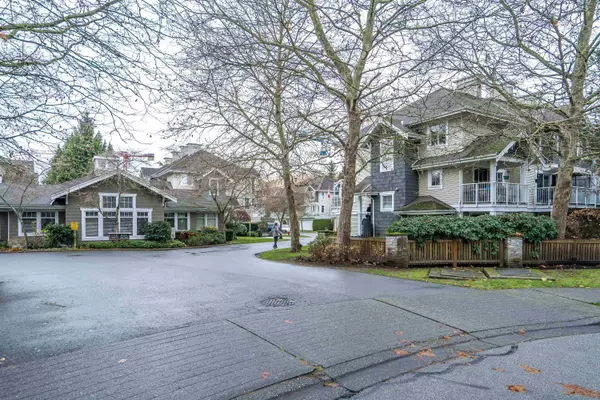 Langley, BC V3A 9J6,20760 Duncan WAY #66