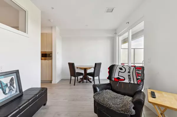 Tsawwassen, BC V4M 0G4,2499 Rabbit DR #203