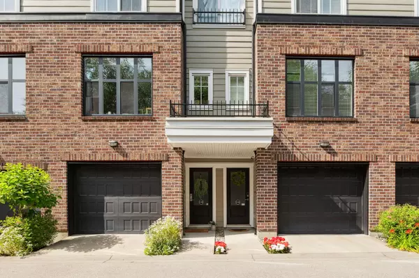 Surrey, BC V3Z 0G3,15588 32 AVE #94