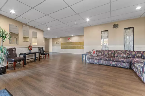 Chilliwack, BC V2P 6Y5,45650 Mcintosh DR #1120