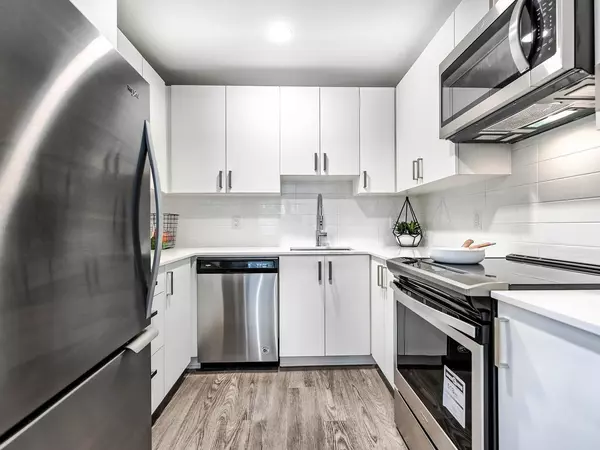 Burnaby, BC V5H 1R1,4625 Grange ST #303