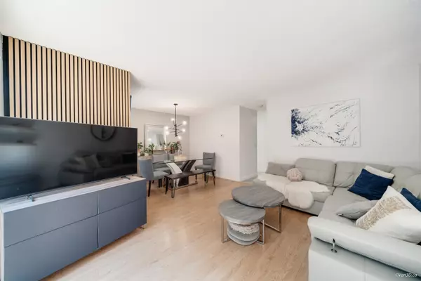 Port Moody, BC V3H 3W7,238 Cambridge WAY