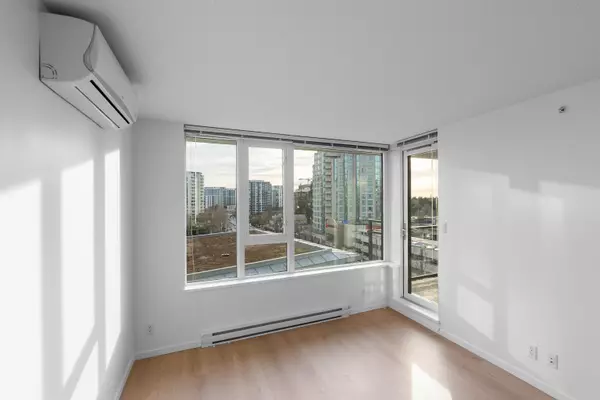 Richmond, BC V6X 0M8,7788 Ackroyd RD #902