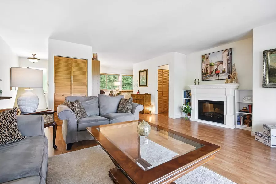 1087 Cecile DR, Port Moody, BC V3H 1M6