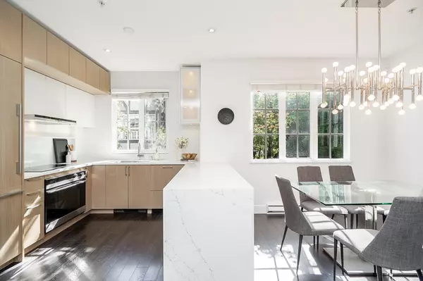 Vancouver, BC V5T 3A5,2606 Quebec ST