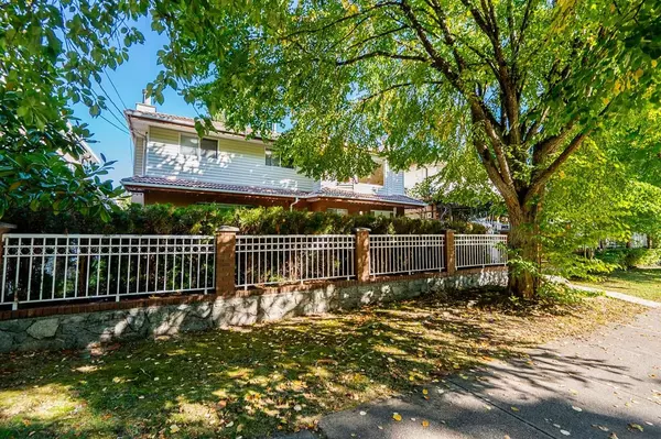 Burnaby, BC V5B 2N4,5031 Halifax ST