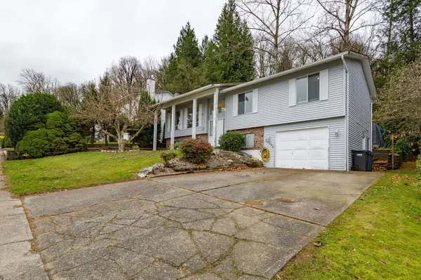 35084 Mckee RD, Abbotsford, BC V2S 5S1