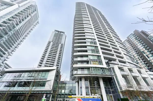 13308 Central AVE #2906, Surrey, BC V3T 0M4