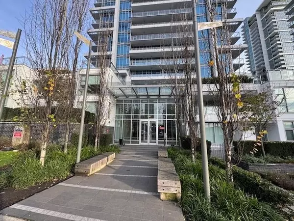 Burnaby, BC V5C 0L9,2288 Alpha AVE #206