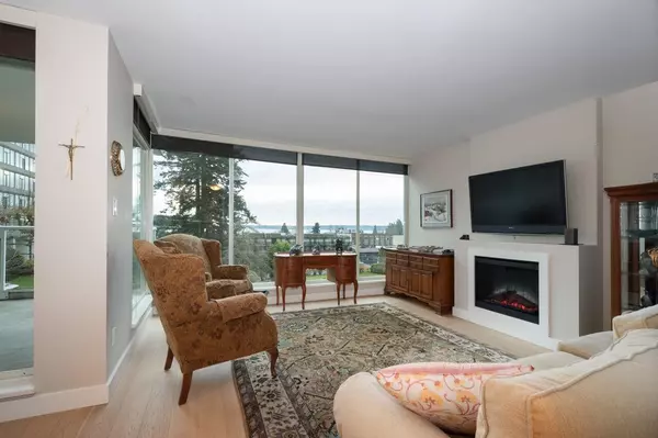 West Vancouver, BC V7T 1H7,1455 Duchess AVE #301