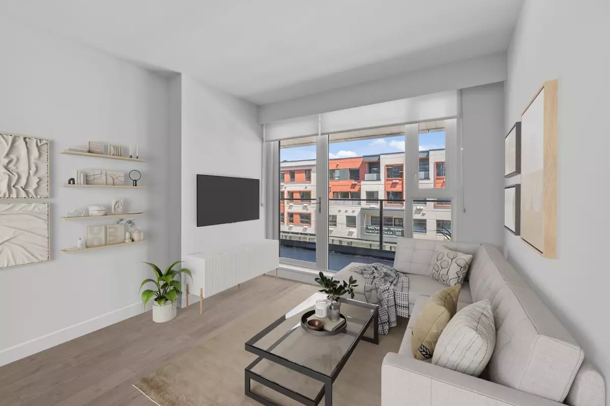 Vancouver, BC V6N 0E8,3636 W 39th AVE #306