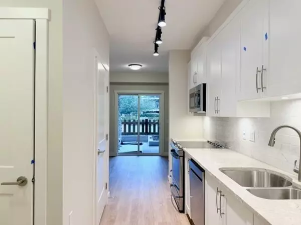 Langley, BC V2Y 2R7,8233 208b ST #A125