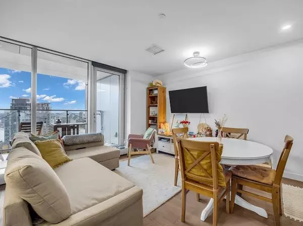 1480 Howe ST #3010, Vancouver, BC V6Z 0G5