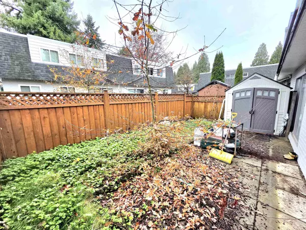 Maple Ridge, BC V2X 3G6,21555 Dewdney Trunk RD #39