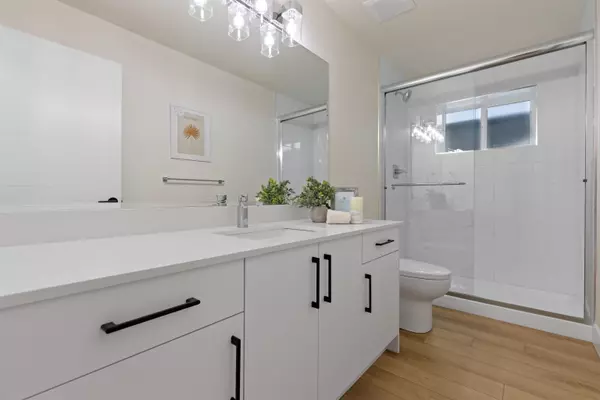 Langley, BC V2Y 2A8,20162 82 AVE #Suite A