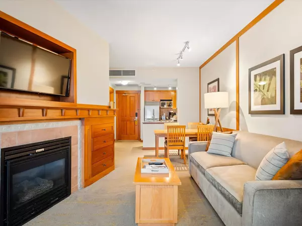 Whistler, BC V8E 1G6,4320 Sundial CRES #602