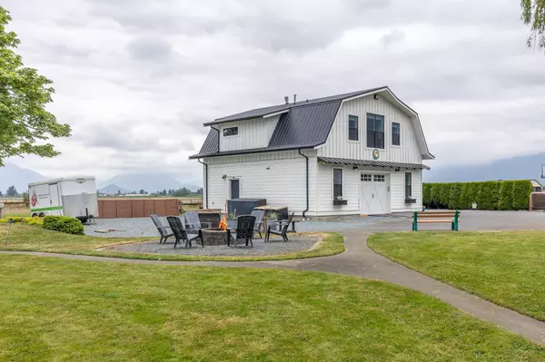 Chilliwack, BC V2P 6H3,48351 Prairie Central RD