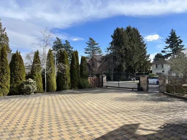 Richmond, BC V7C 3G2,5191 Calderwood CRES