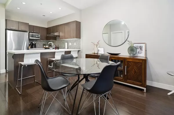 Coquitlam, BC V3K 0E2,963 Charland AVE #1109