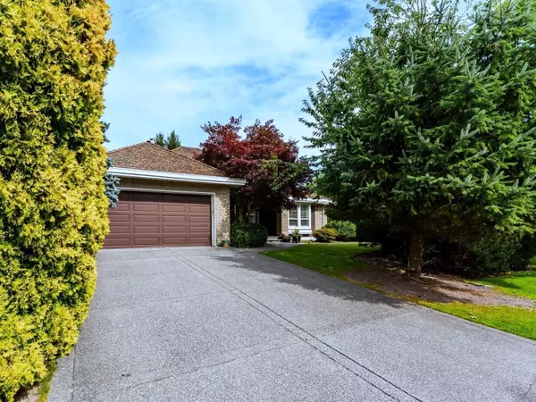 Surrey, BC V3Z 0G8,3412 Canterbury DR