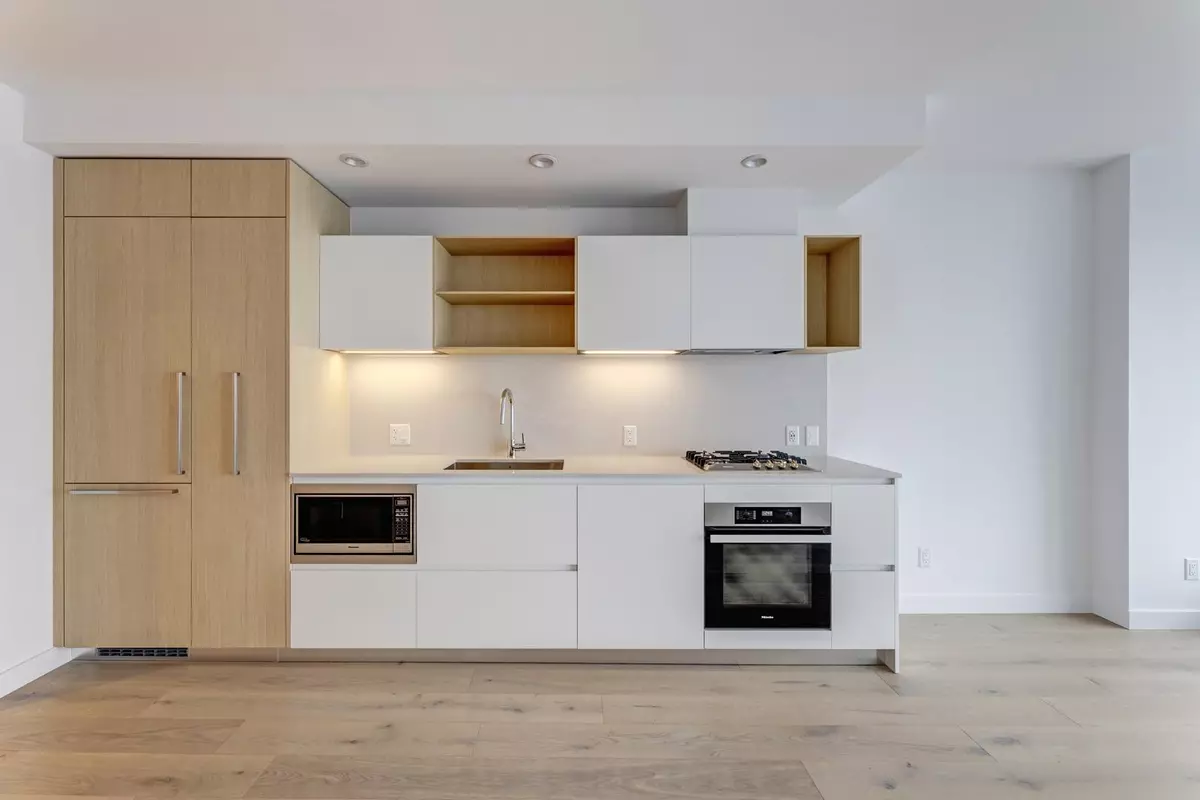 Burnaby, BC V5H 0K2,6000 Mckay AVE #45XX