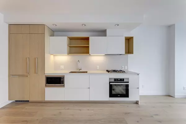 6000 Mckay AVE #45XX, Burnaby, BC V5H 0K2