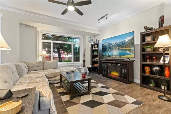 Chilliwack, BC V2R 0K9,5623 Teskey WAY #4