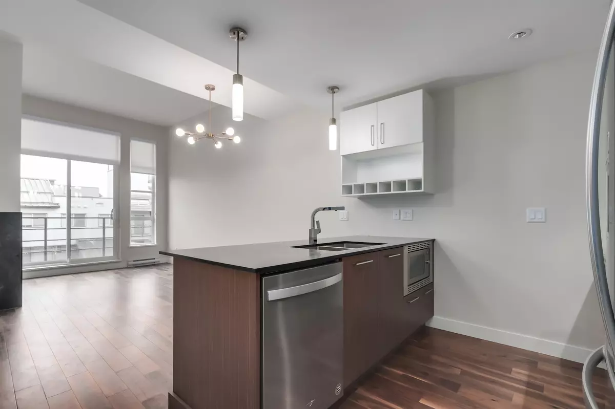 Richmond, BC V7E 0C4,13040 No. 2 RD #411