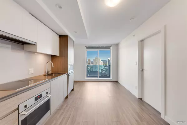 Surrey, BC V3T 0P7,13615 Fraser HWY #2806