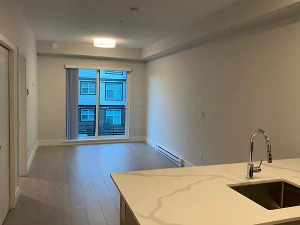 5486 199a ST #213, Langley, BC V3A 0N6