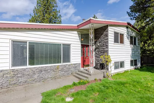 Surrey, BC V3R 4Z5,11411 Loughren DR