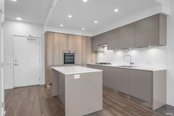 Burnaby, BC V3J 0M1,3809 Evergreen PL #1008