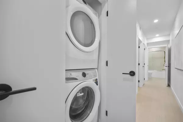 Vancouver, BC V5R 2S6,2329 E 34th AVE #102