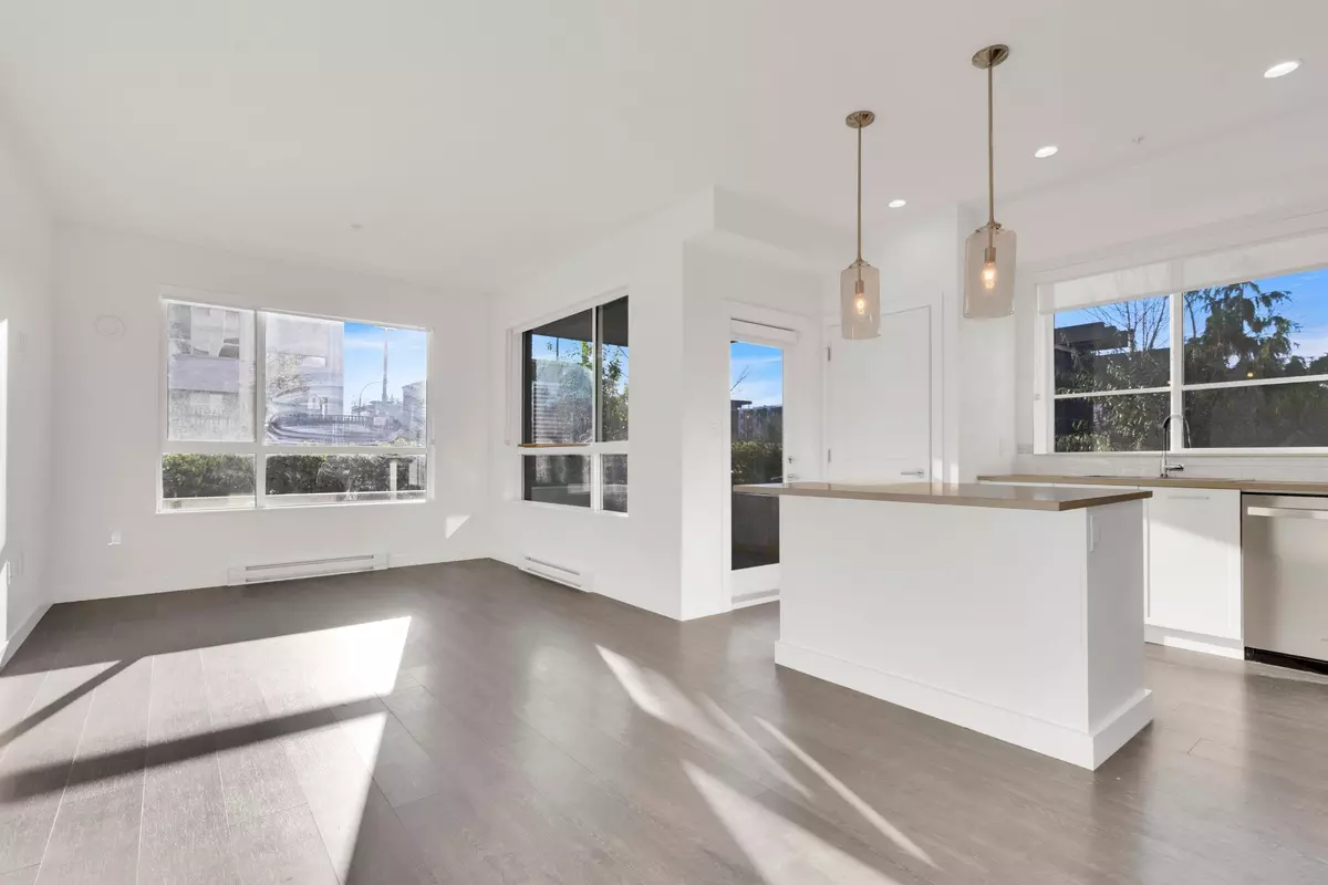 Langley, BC V2Y 3M5,20834 80 AVE #B108