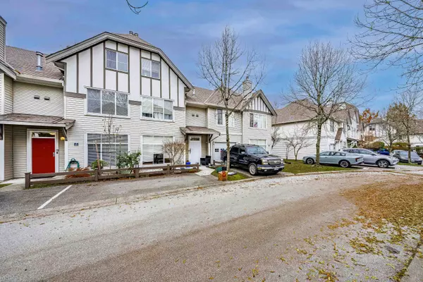 Surrey, BC V3S 8X9,6465 184a ST #65