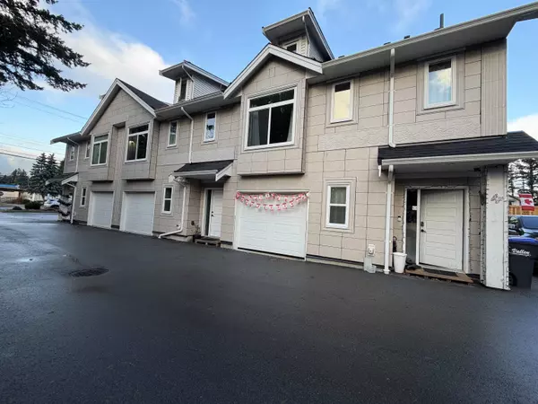 Hope, BC V0X 1L0,548 Park ST #3