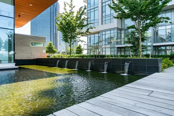 Burnaby, BC V5H 0H4,6098 Station ST #1708