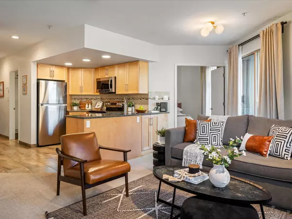 Whistler, BC V8E 1B4,4338 Main ST #205