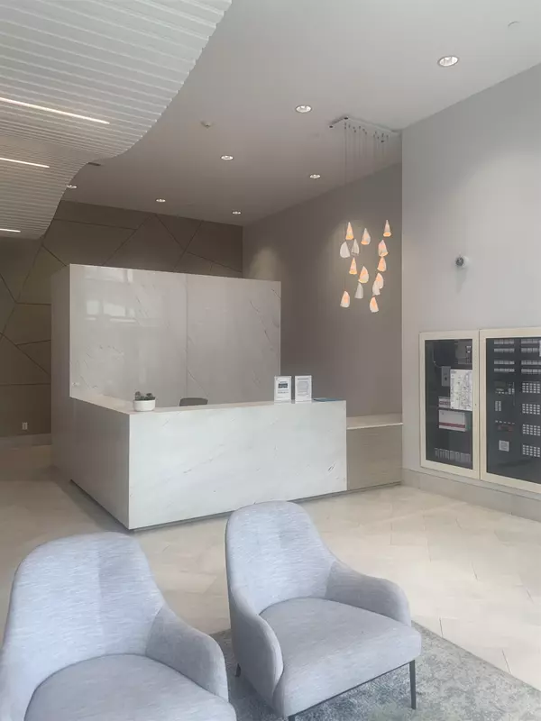 New Westminster, BC V3M 0L5,988 Quayside DR #2512