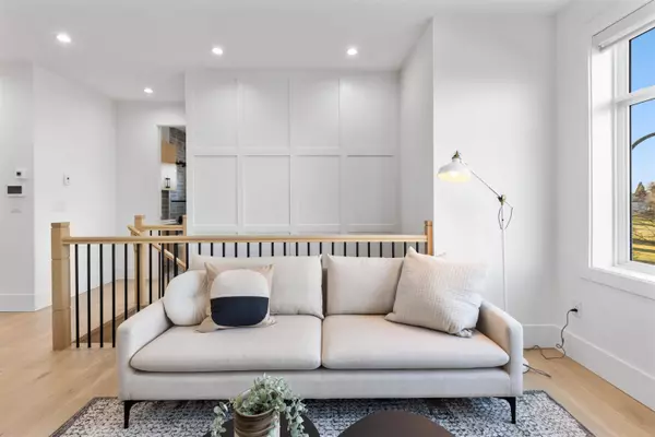 5304 Fraser ST Vancouver, BC V5W 2Y9