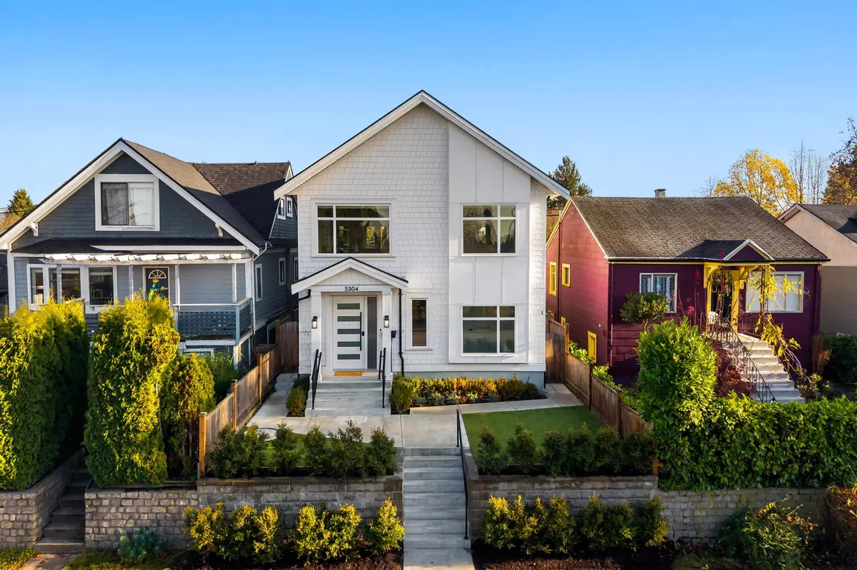 Vancouver, BC V5W 2Y9,5304 Fraser ST