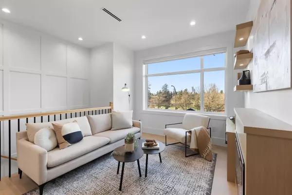 5304 Fraser ST Vancouver, BC V5W 2Y9