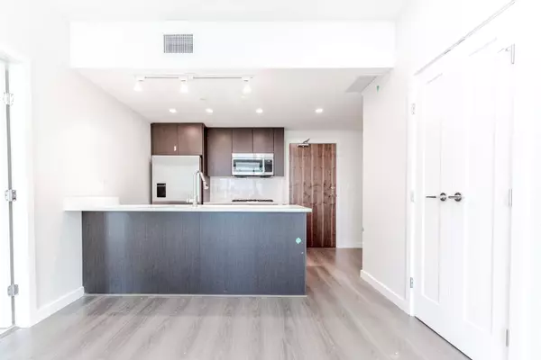 8628 Hazelbridge WAY #903, Richmond, BC V6X 0R6