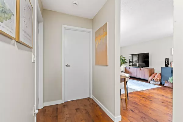 New Westminster, BC V3L 1G2,423 Agnes ST #109