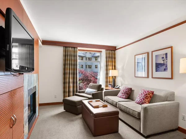 Whistler, BC V8E 0X3,4299 Blackcomb WAY #3303