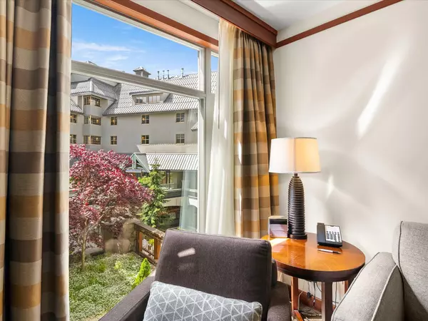 Whistler, BC V8E 0X3,4299 Blackcomb WAY #3303